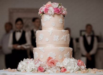 Lépésről lépésre recept esküvői torta