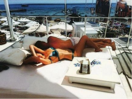 Slimed Alina Grosu a lăudat o figură subțire într-un bikini - glamour