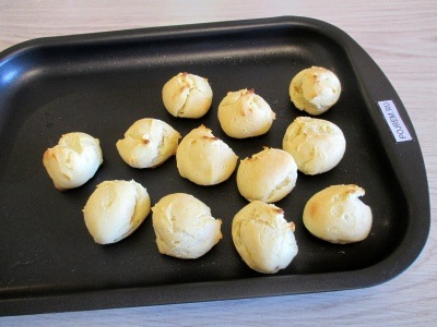 Profiteroles - lépésről lépésre recept, hogyan kell főzni fotókkal