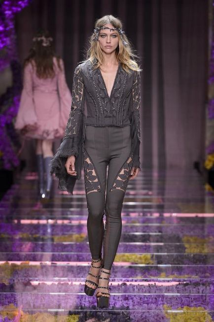 Atelier chic chic relaxat versace charming haute couture 2016 - fair