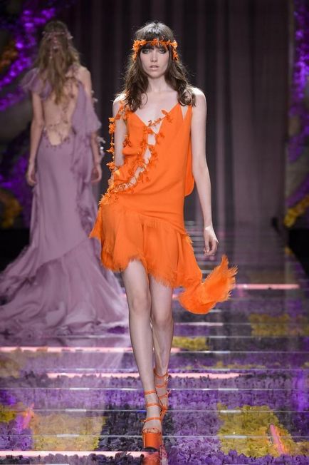 Pihentető boho-chic atelier Versace bájos gyűjteménye haute couture 2016 - Fair