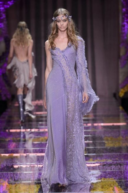 Atelier chic chic relaxat versace charming haute couture 2016 - fair