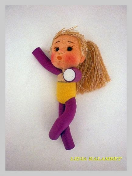 Розвиваюча ігрова лялька з папільоток