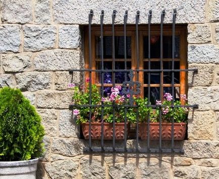 Grile de pe ferestre pentru a oferi 70 de idei elegante pentru o casă de țară