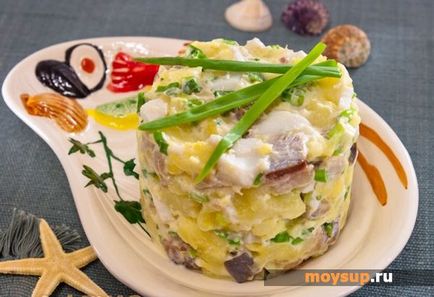 Retete de salate delicioase din hering sarat - gatiti cu placere