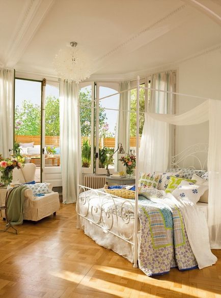Romantikus hálószoba design félköríves ablakok, pro merített