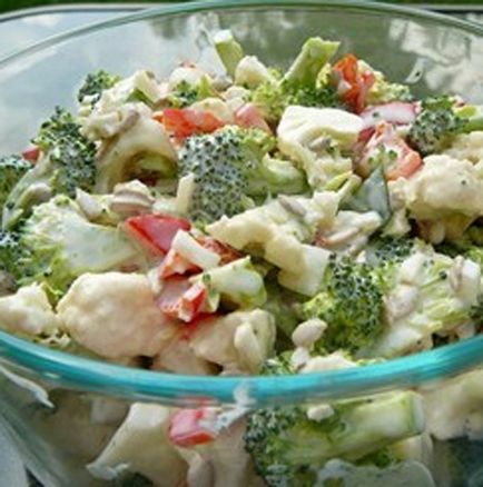 Noi pregătim salata de broccoli în mod corespunzător