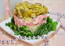 Салат із сиру з огірком і часником, рецепт