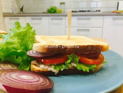 Сендвіч з тунцем - рецепт і калорійність