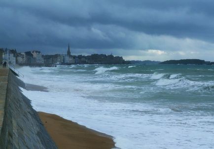 Saint-Malo, Párizs útmutató (a falakon belül) Saint-Malo, egy útmutató a párizsi