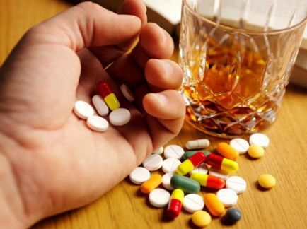Este de dormit și alcool compatibile tipuri de droguri, efecte secundare?