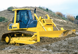 Сучасний бульдозер komatsu d65