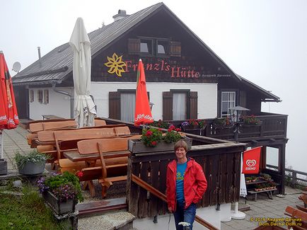 Stilul casei din cabana elvețiană elvețiană