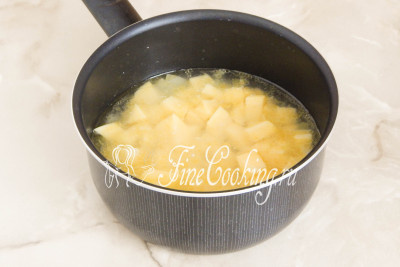 Суп-пюре зі шпинатом - рецепт з фото