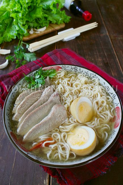 Soup ramen rețetă este clasic, magic