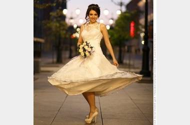 Esküvői Szalon vesta-menyasszony, eladó esküvői ruhák és kiegészítők
