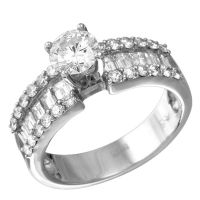 Un inel de logodna subțire cu diamant 36k1 cumpăra la Moscova - diamantele mele