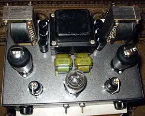 Amplificator în stil retro