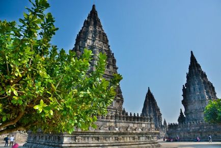 Templul Borobudur și Prambanan - obiective turistice din Djokjakarta, viața blogului cu un vis!