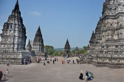 Templul din Borobudur și Prambanan - obiective turistice din Djokjakarta, viata blogului cu un vis!