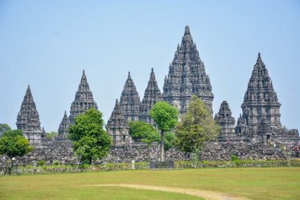 Templul din Borobudur și Prambanan - obiective turistice din Djokjakarta, viata blogului cu un vis!