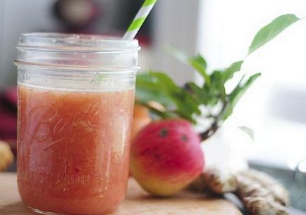 Яблучний смузі - 8 смачних домашніх рецептів