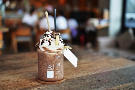 10 milkshakes răcoritoare care merită gătit acasă