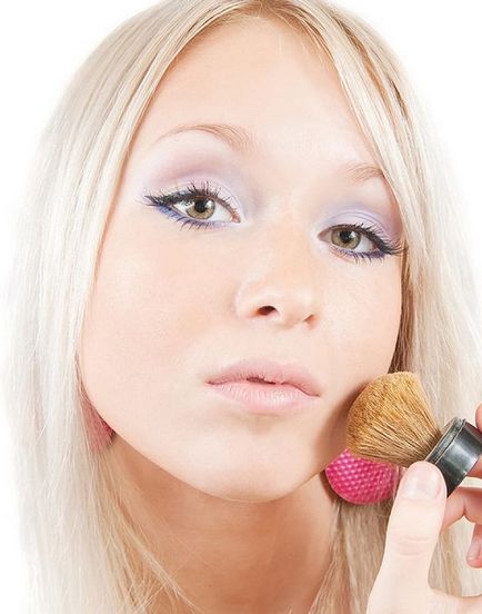 10 непростимий помилок в макіяжі, які вже давно потрібно перестати робити