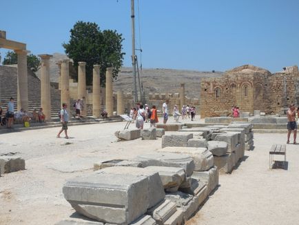 Акрополь Ліндос