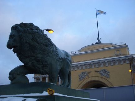 Будильник механічний «курча» в дар (санкт-петербург)