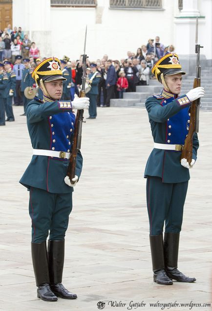 Ceremonia de divorț ecvestru în Kremlin, fotoblog