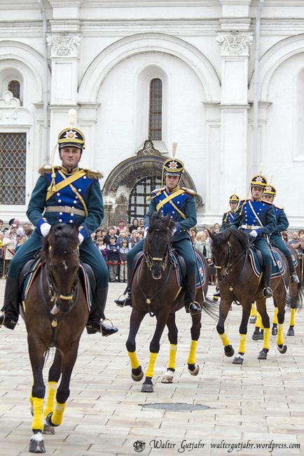 Ceremonia de divorț ecvestru în Kremlin, fotoblog