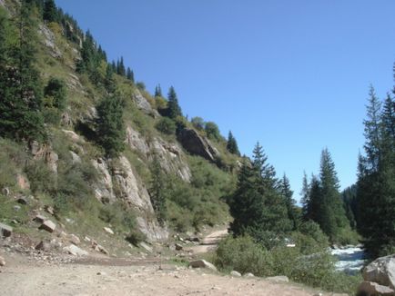 Excursii pe Lacul Issyk-Kul