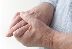 Ендопротезування міжфалангових суглобів пальців, клініка доктора казанського