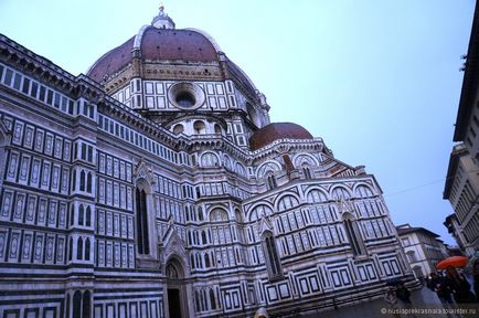 Florence, hogy vizsgálják felül a turista nusiaprekrasnaia