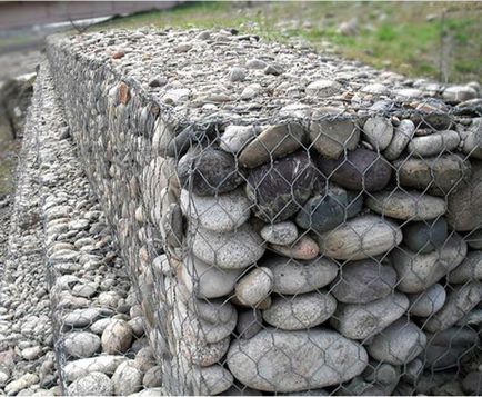 Gabionok kerttervezés fotók, kilátás, tervezési ötletek rekreációs területek termelésére tanácsadás (tervezés) Gabionok kerttervezés fotók, kilátás, tervezési ötletek üdülőterületen, ötlet a