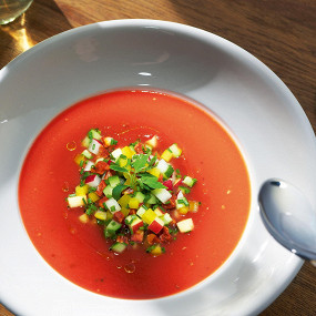 Gazpacho, egy recept 74 fényképek a helyszínen - a plakát-élelmiszeripari