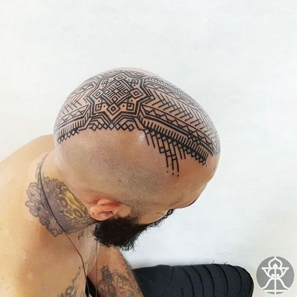 Geometric tatuaj brian gomes pe motive de desene pe corpurile popoarelor tribale din Amazon