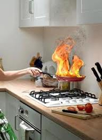 Джерела небезпеки в квартирі, на кухні, у ванній, в кімнаті, як уберегти будинок від пожежі або