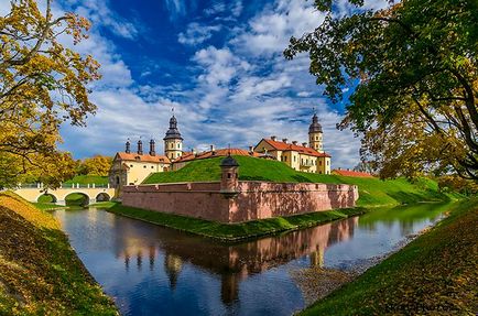 Історія Несвижського замку Радзивілів розташування на карті білорусі як доїхати режим роботи