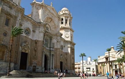 Cadiz - un oraș aflat la marginea lumii - foto-blog al călătoriilor prin Spania - spania noastră