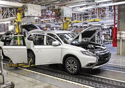 Hogyan orosz outlander Mitsubishi Kaluga növény saját szemével - a folyóirat motor