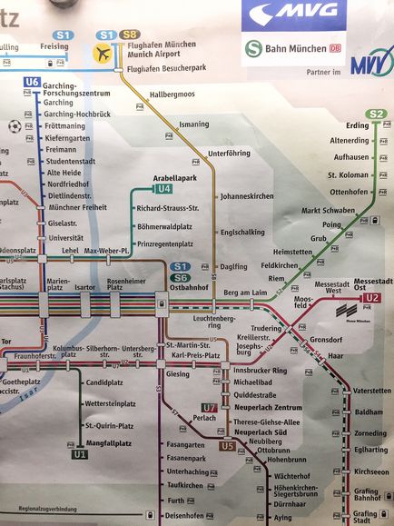 Hogyan juthat el a müncheni repülőtér és Salzburg 23, a világ minden tájáról