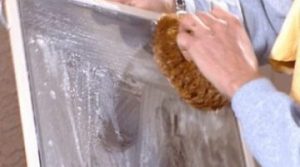 Cum se spală dușul de la depunerile de calcar, divorțurile de săpun și mucegaiul