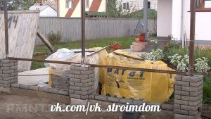 Cum de a construi un gard de cărămidă cu propriile mâini cum ar fi, construirea și repararea