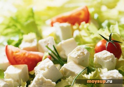 Як приготувати овочевий салат з сиром фета