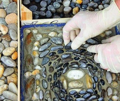Як викласти мозаїку з каменів
