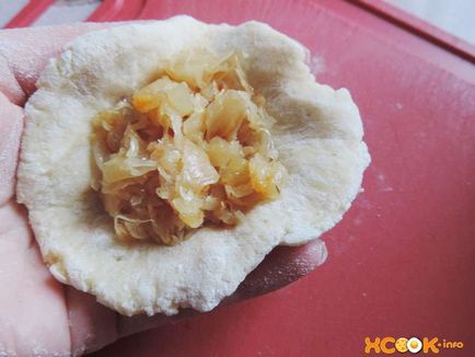 Zrazy burgonya káposztával - recept fotókkal, hogyan kell főzni