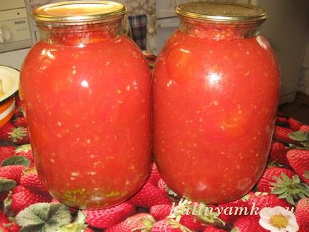 Консервовані помідори у власному соку без оцту