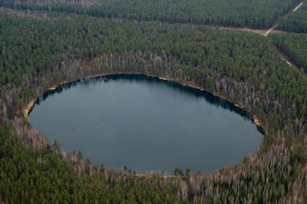 Round Lake (Bryansk), hogyan lehet a történet, leírások, fotók